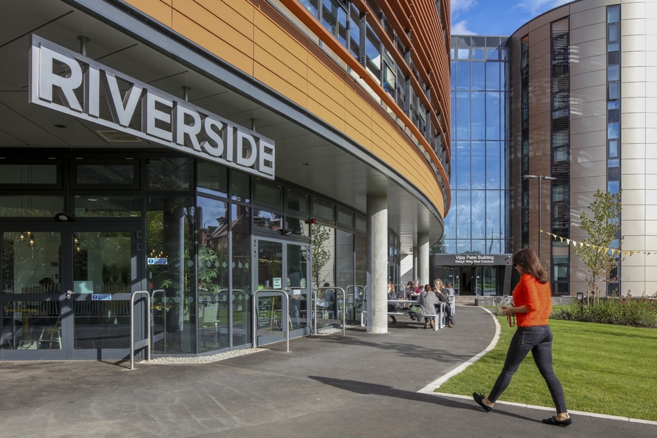 0002 VIJAY PATEL BUILDING LEICESTER 121017 NH1010