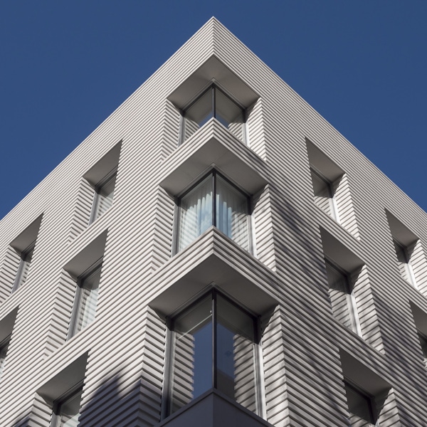 Barts Square 4675 Alex Upton PRESSIMAGE 1