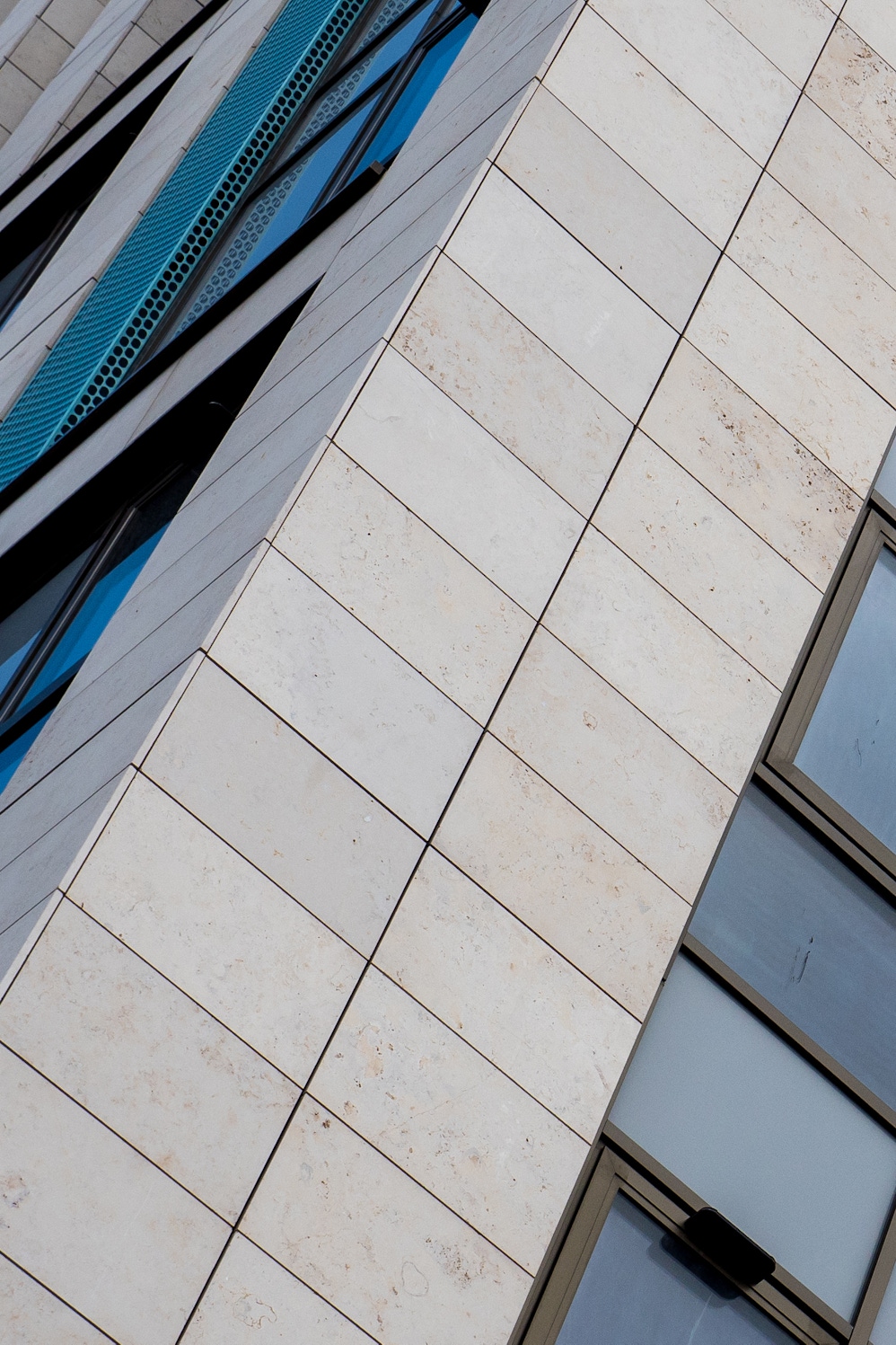 Byrom Point Stone Cladding78 01