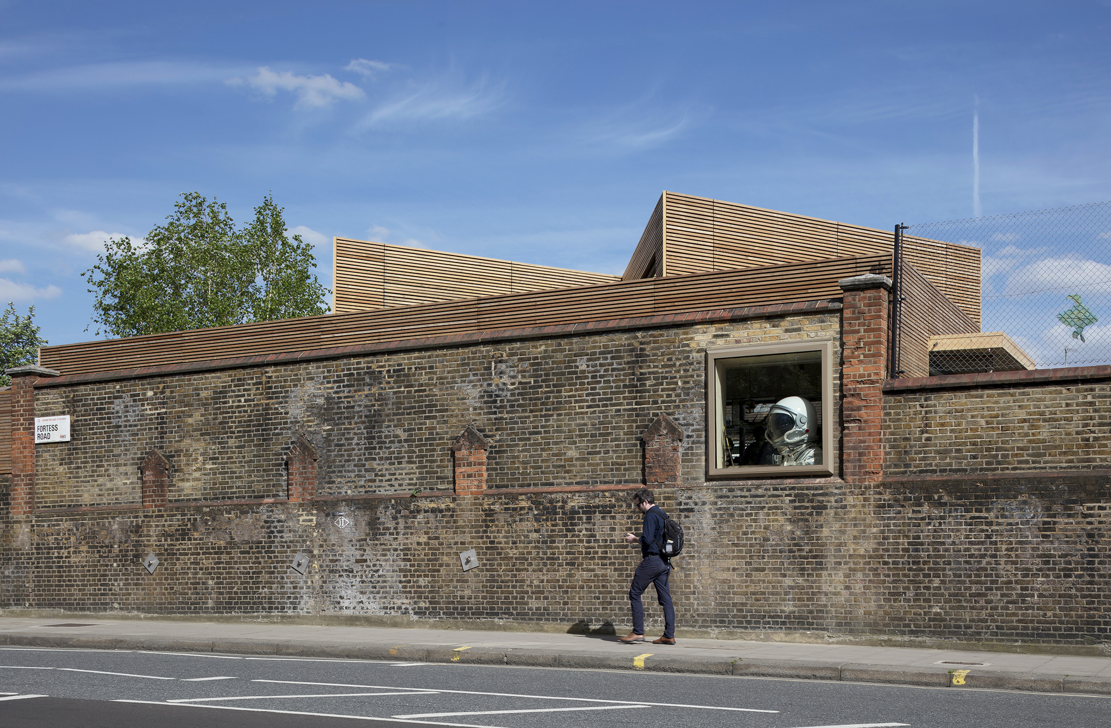 Eleanor Palmer Scien 3081 Nick Kane PRESSIMAGE 1