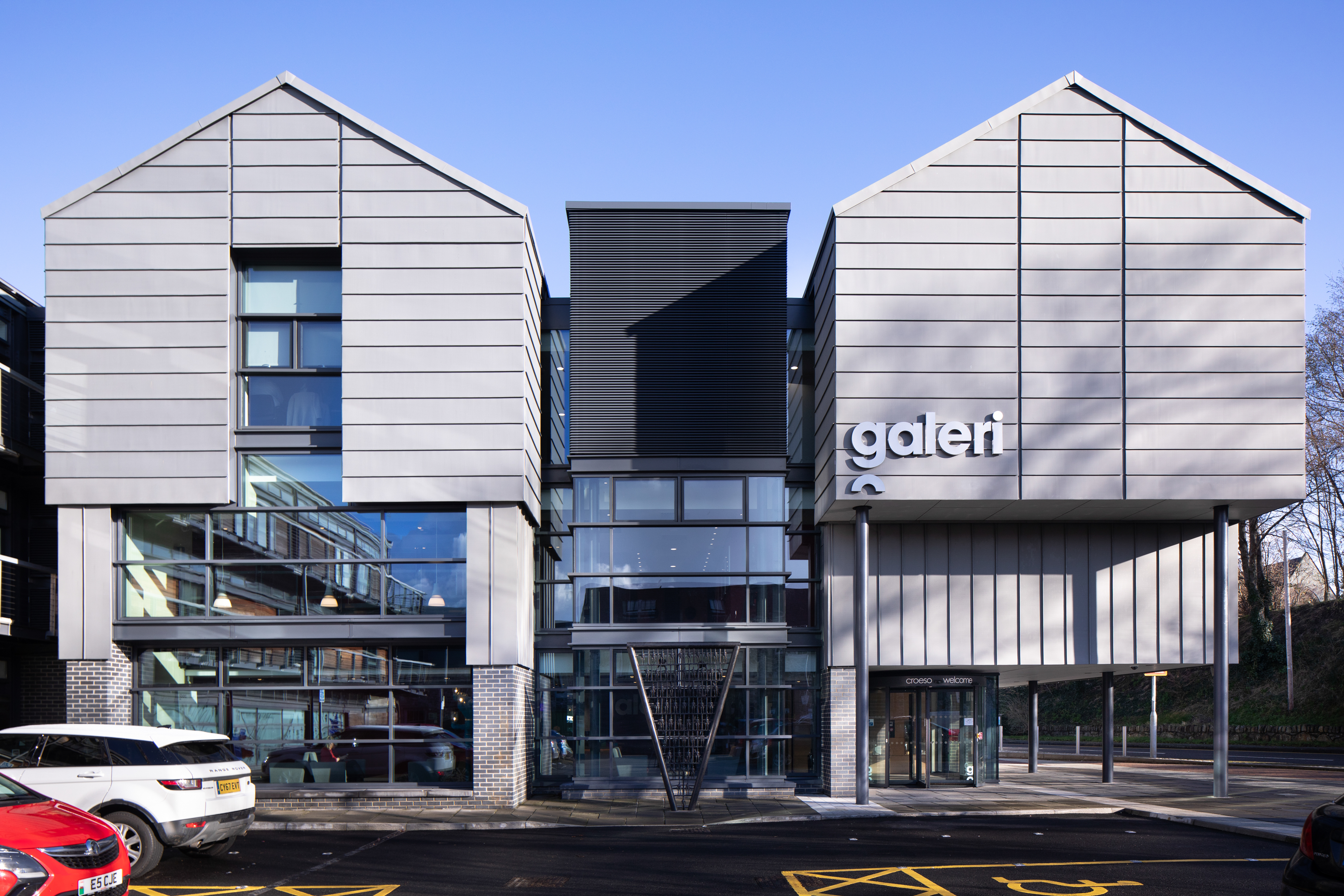 Galeri Caernarfon Ci 3089 Andy Marshall PRESSIMAGE 3