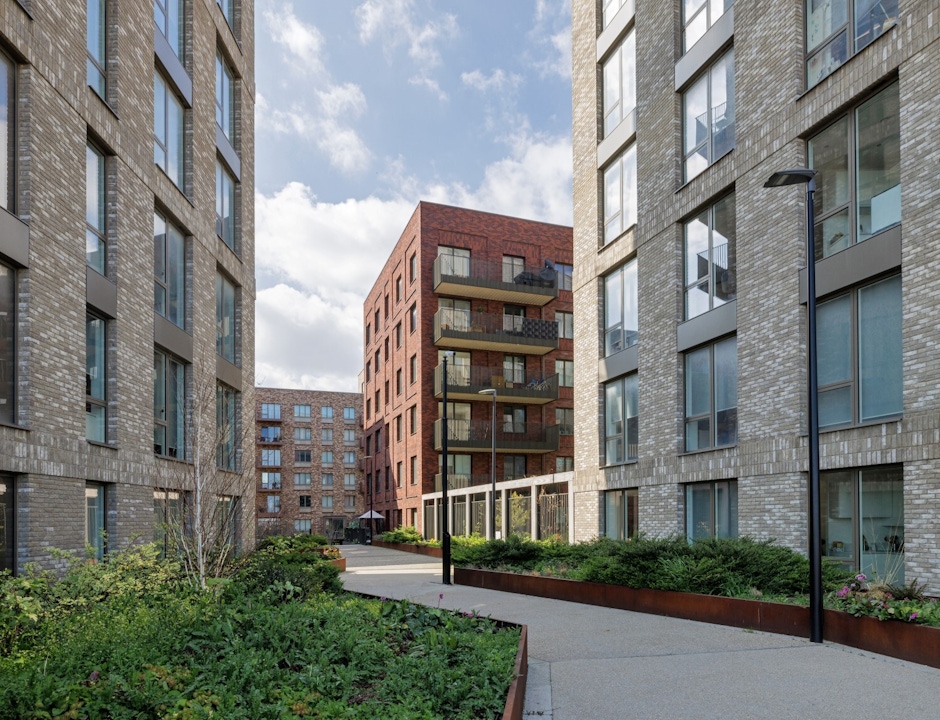 Great Eastern Quays Phase 2 - Facing Brick