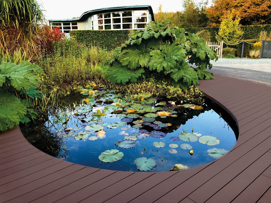 HD Deck XS Walnut RHS Large