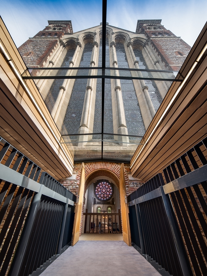 St Albans Cathedral 4034 Giles Rocholl WEBIMAGE 4