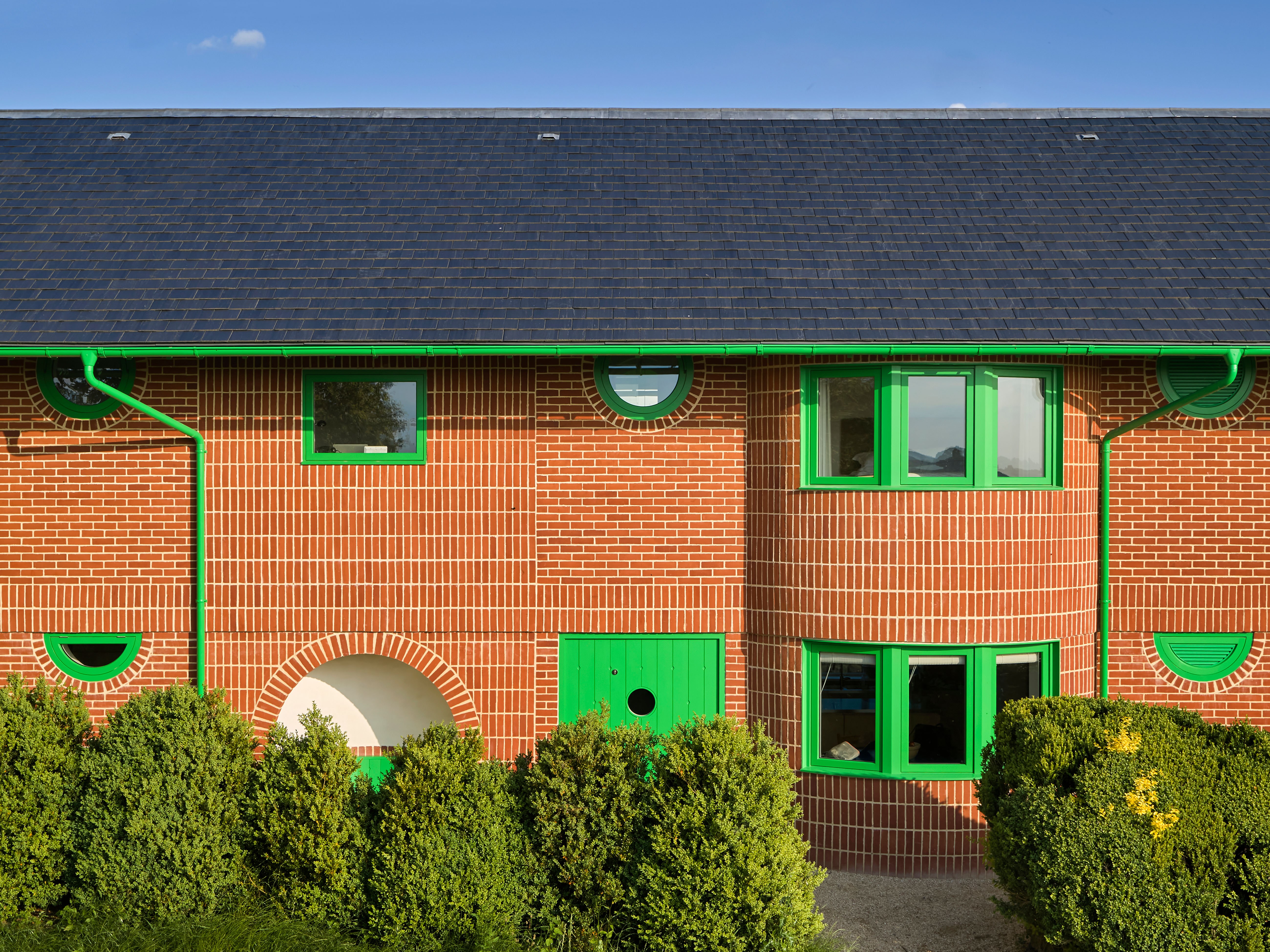 The Red House 4461 Will Pryce PRESSIMAGE 3