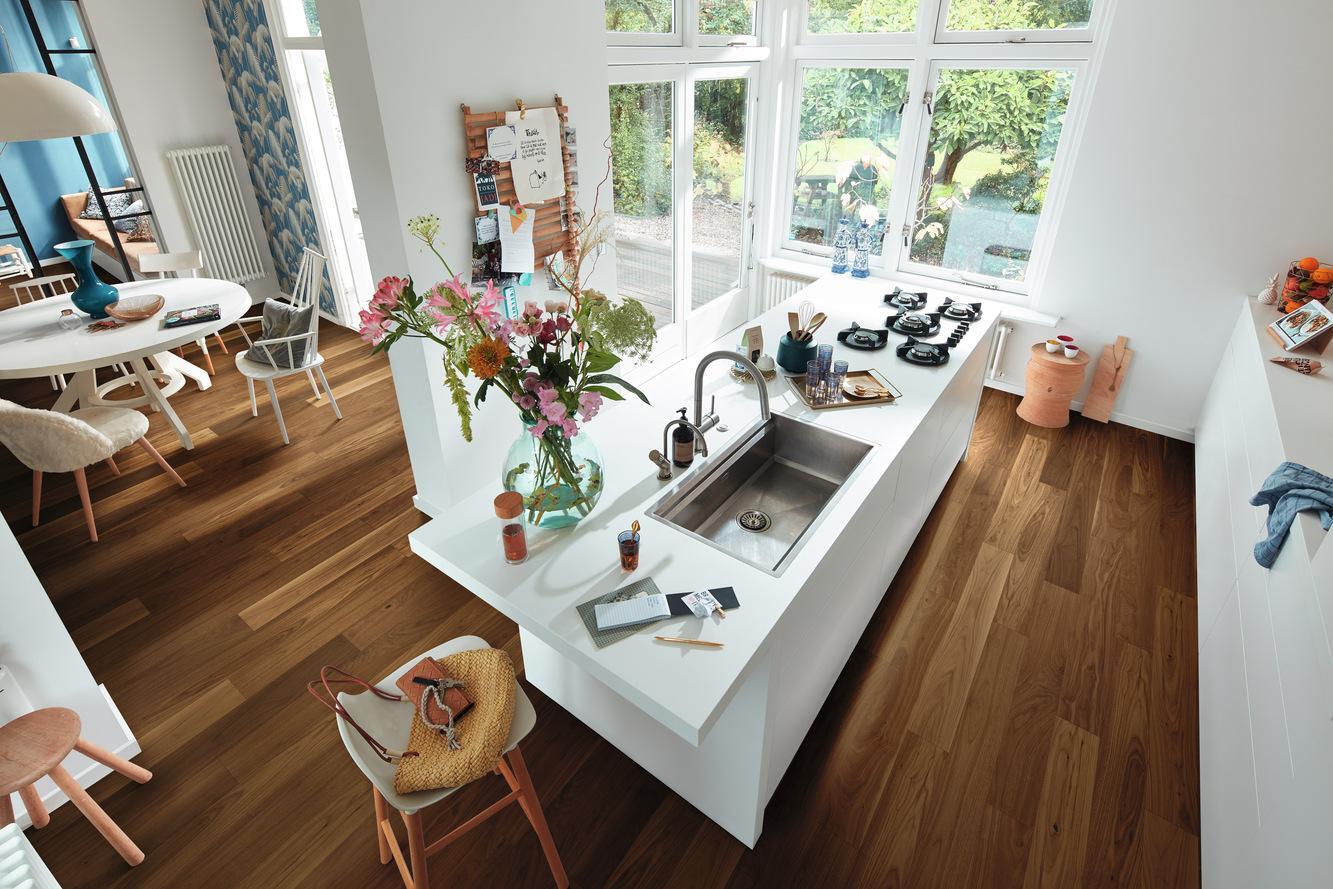 9009 PS300 ultramattlackiert Ambiente R01