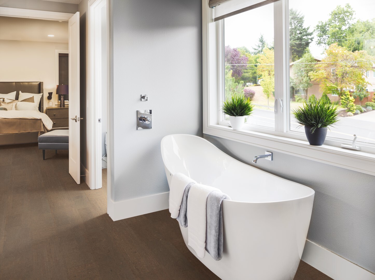 Fashionable Grafite int Large