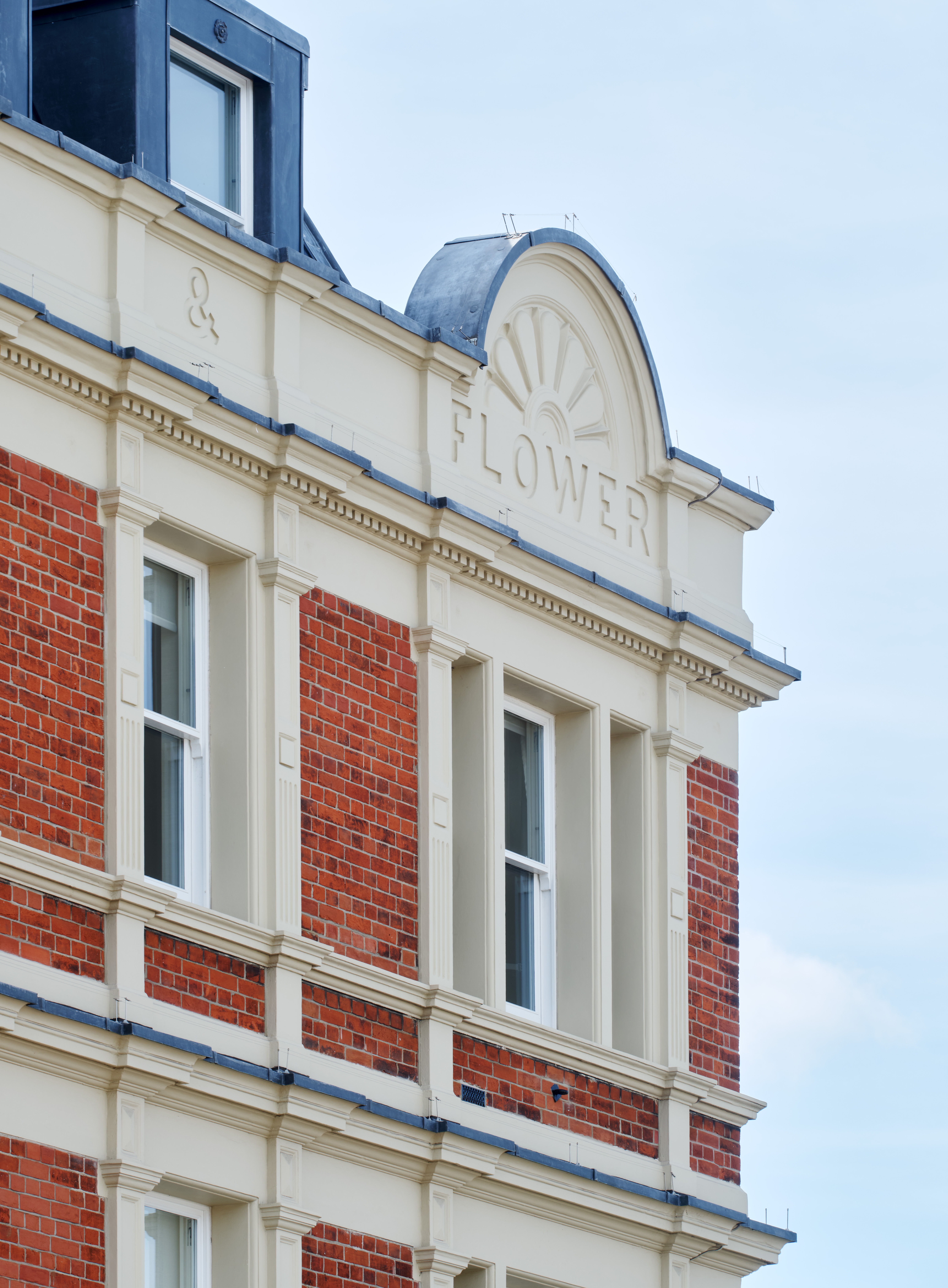 The Hand and Flower 7