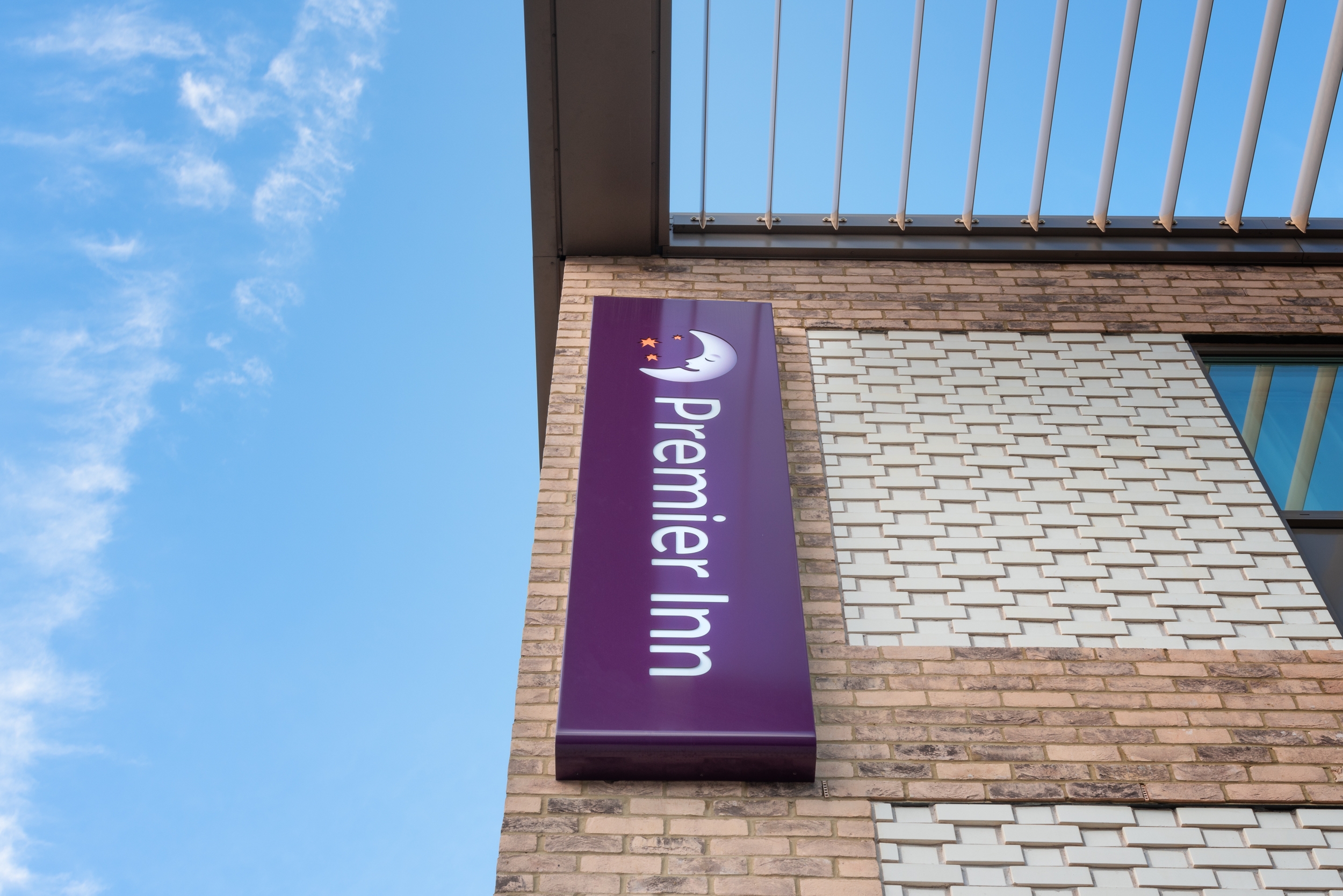 Premier Inn, Peterborough - Solus Range