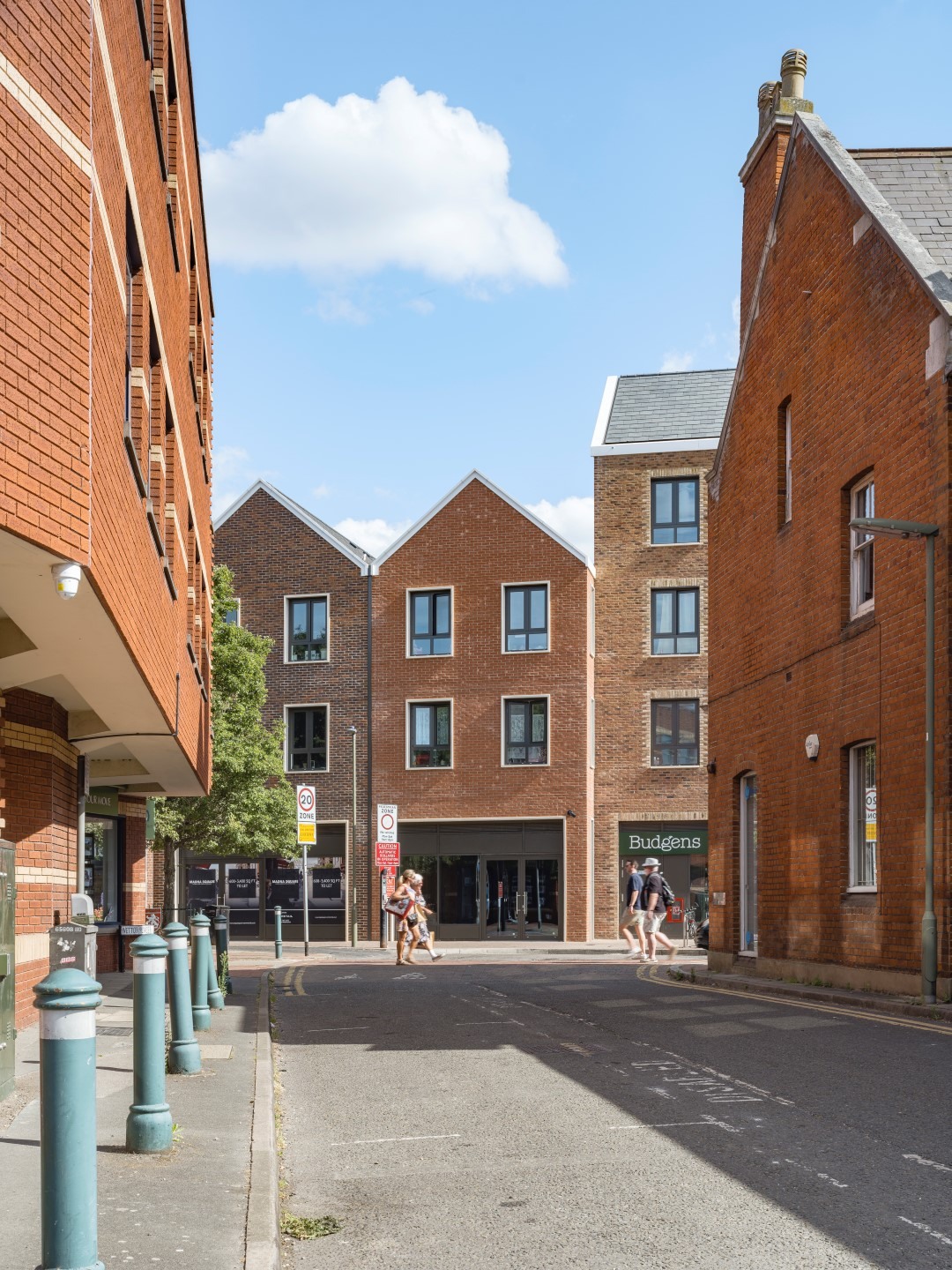 220714 AHMM Egham 9798 Large