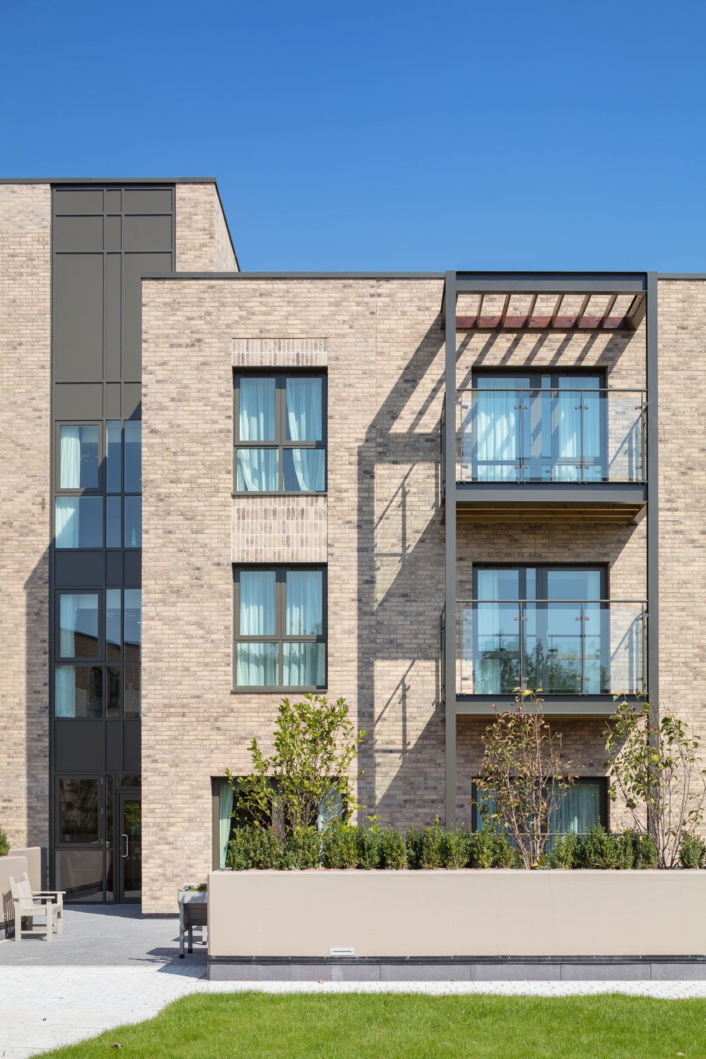 Elton House - Solus Brick Range