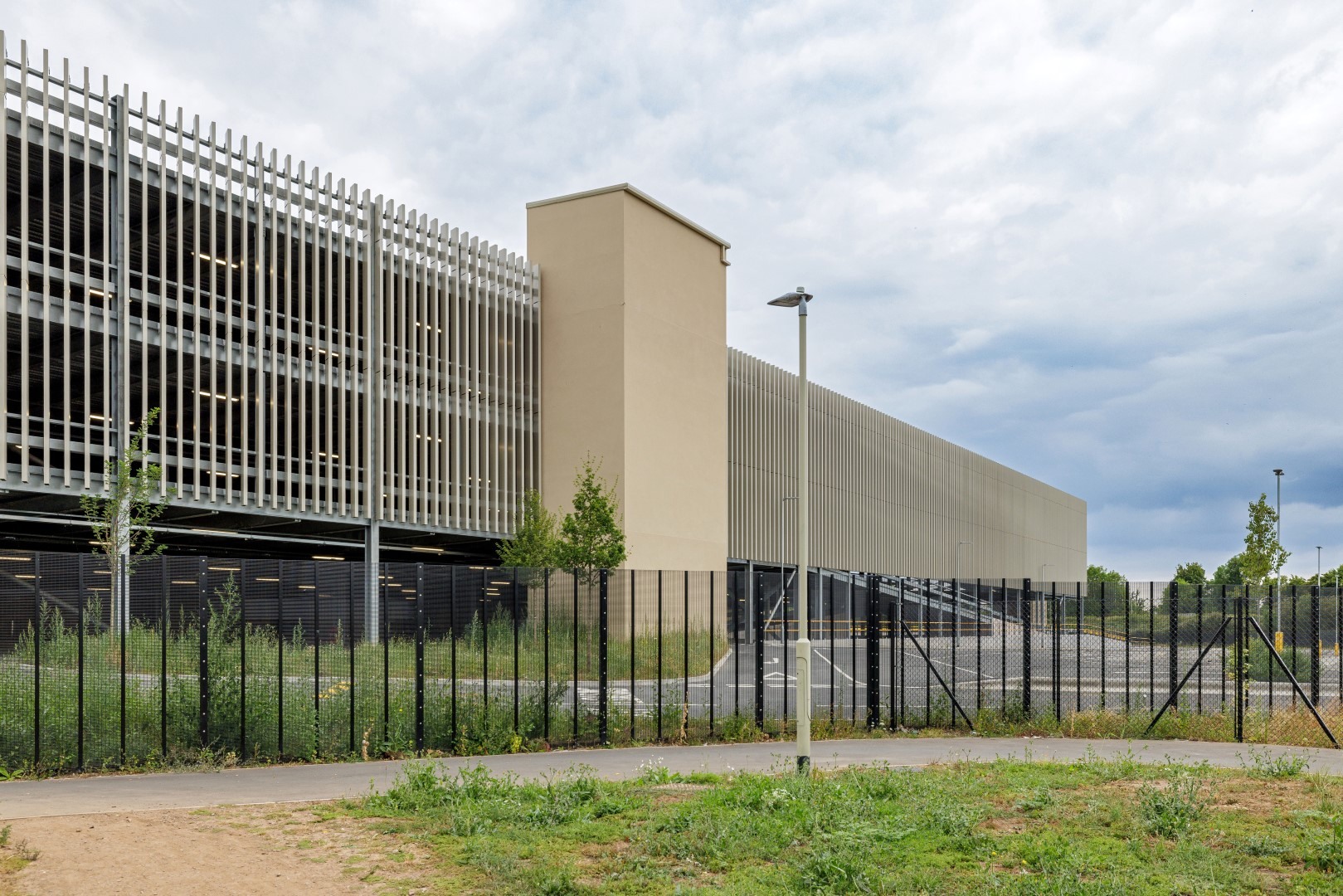 Amazon Barnwood 3 Large