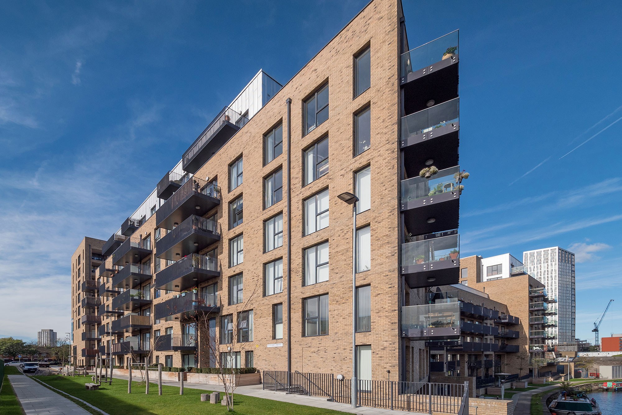 Bromley by Bow Gallery 2