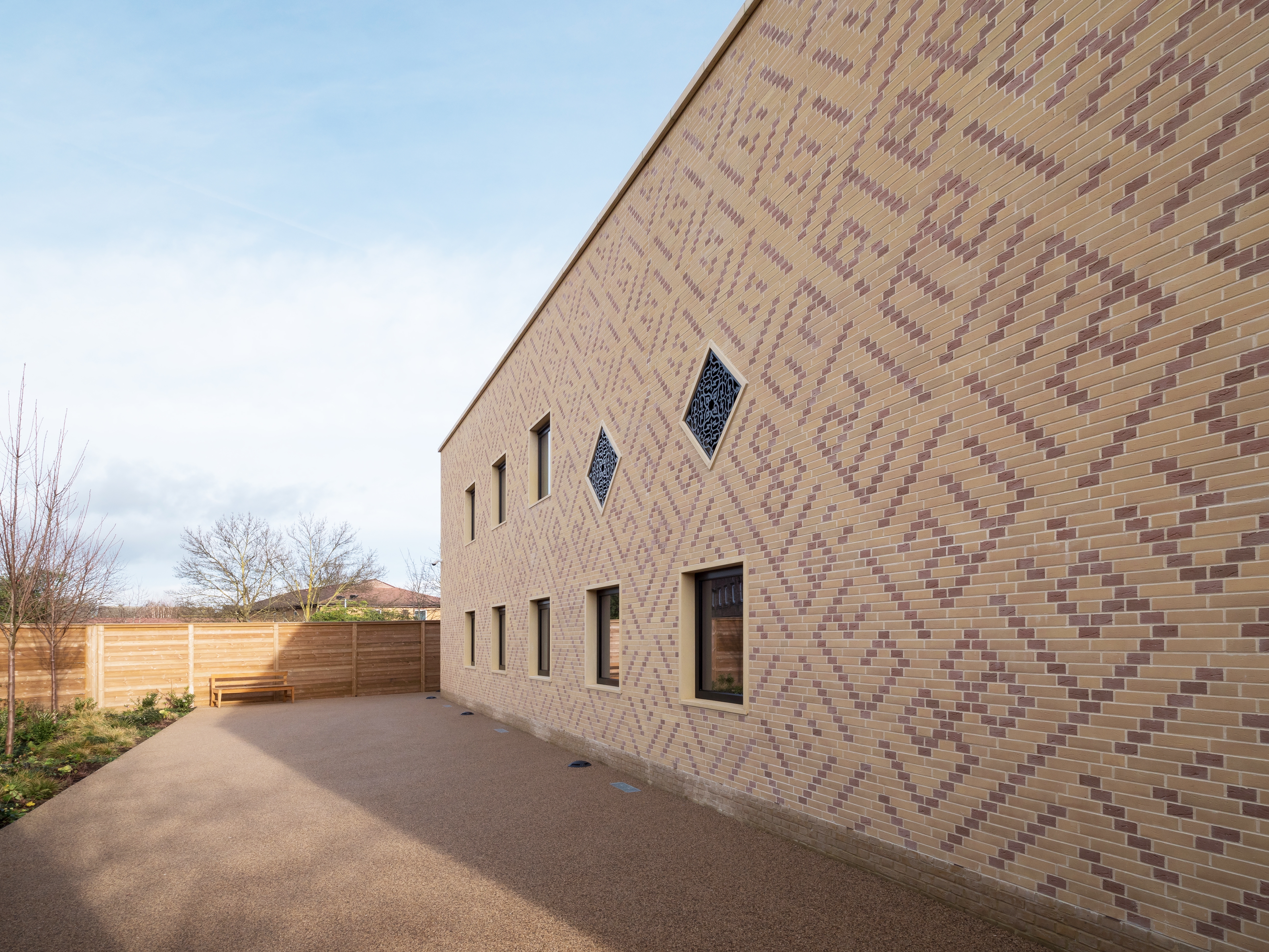 Cambridge Central Mosque 33