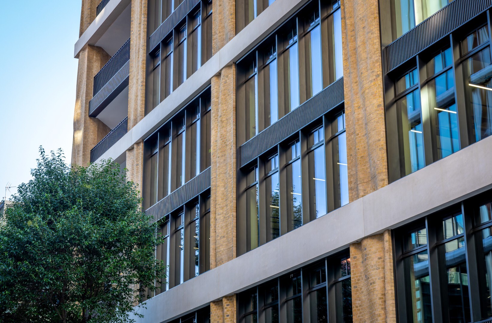 TIDE Bankside - Facing Bricks