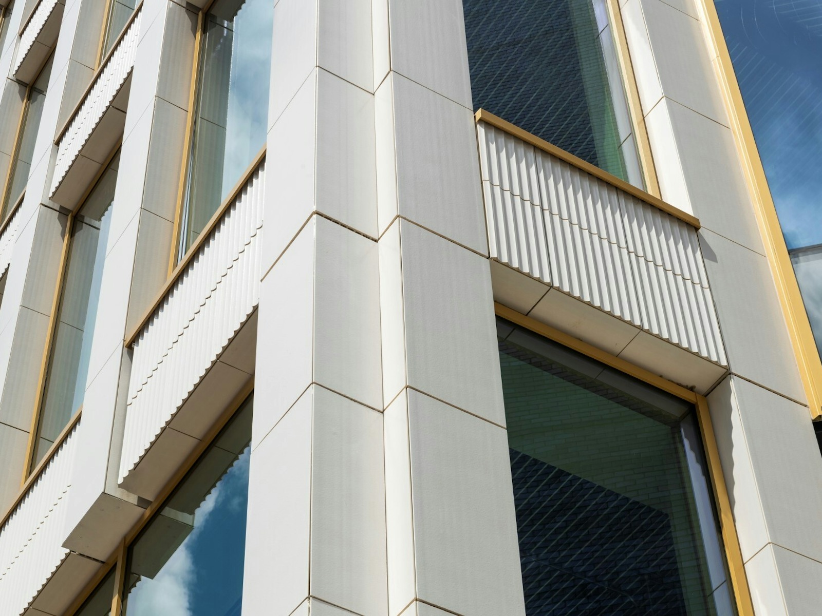 Argeton Terracotta Cladding | Terracotta Rainscreen | Taylor Maxwell