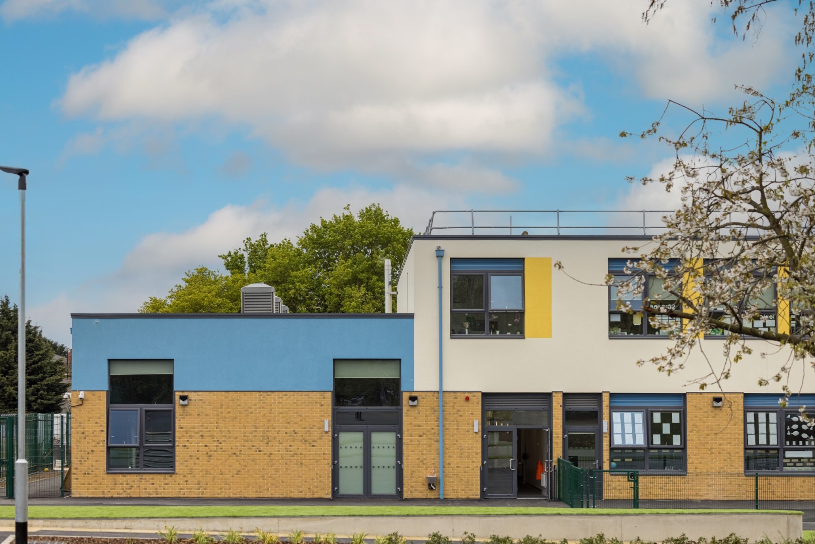 Earlham Primary 005 SKY REPLACEMENT Large