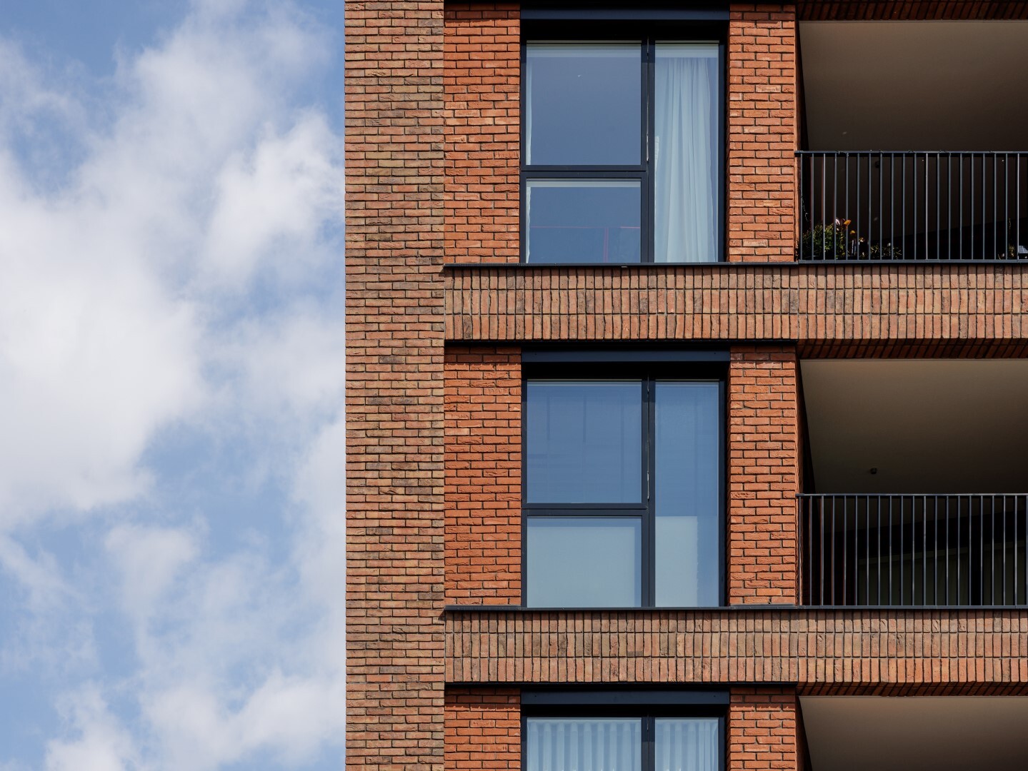Gallions Place - Facing Bricks