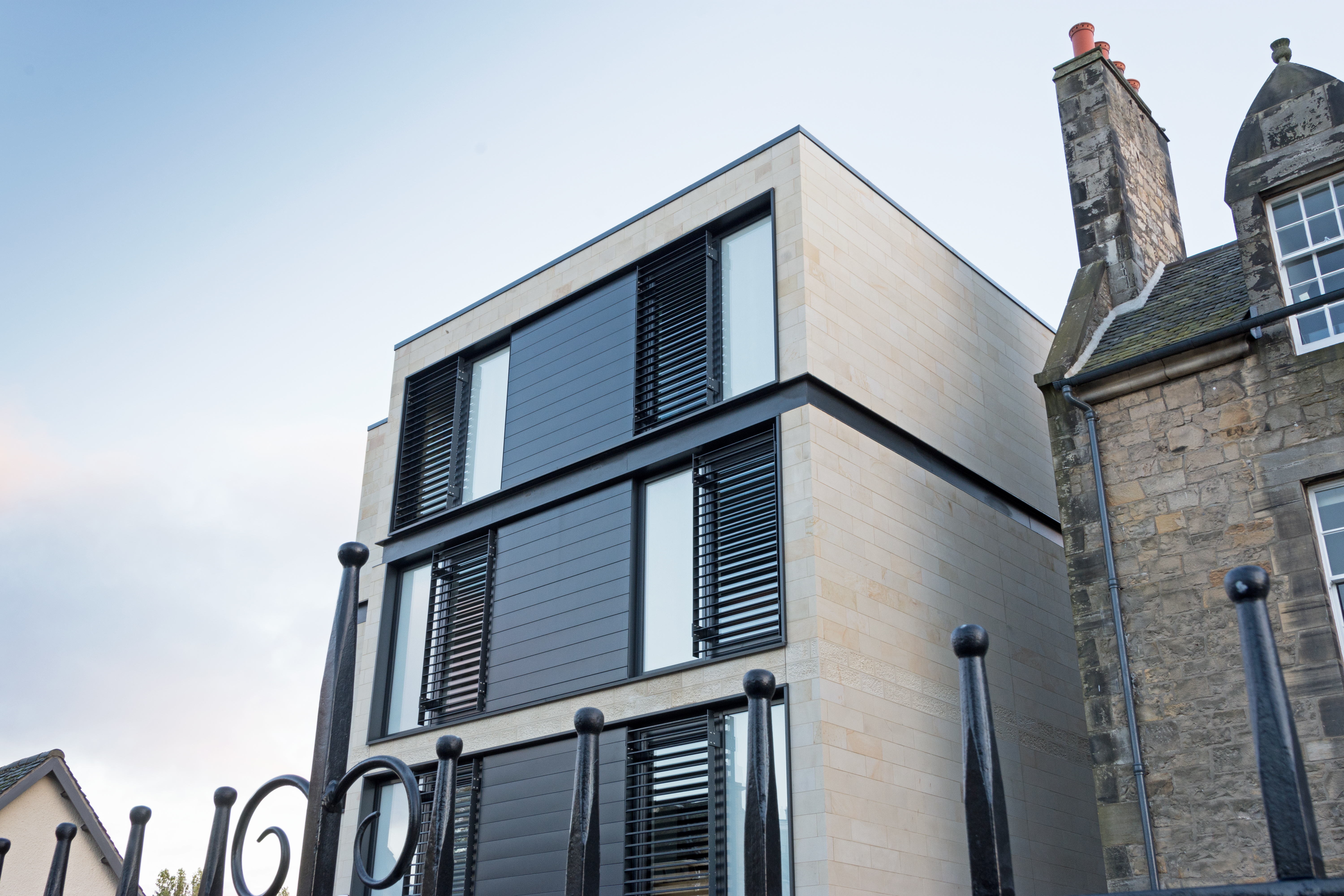 Kinnear Road Natural Stone 40