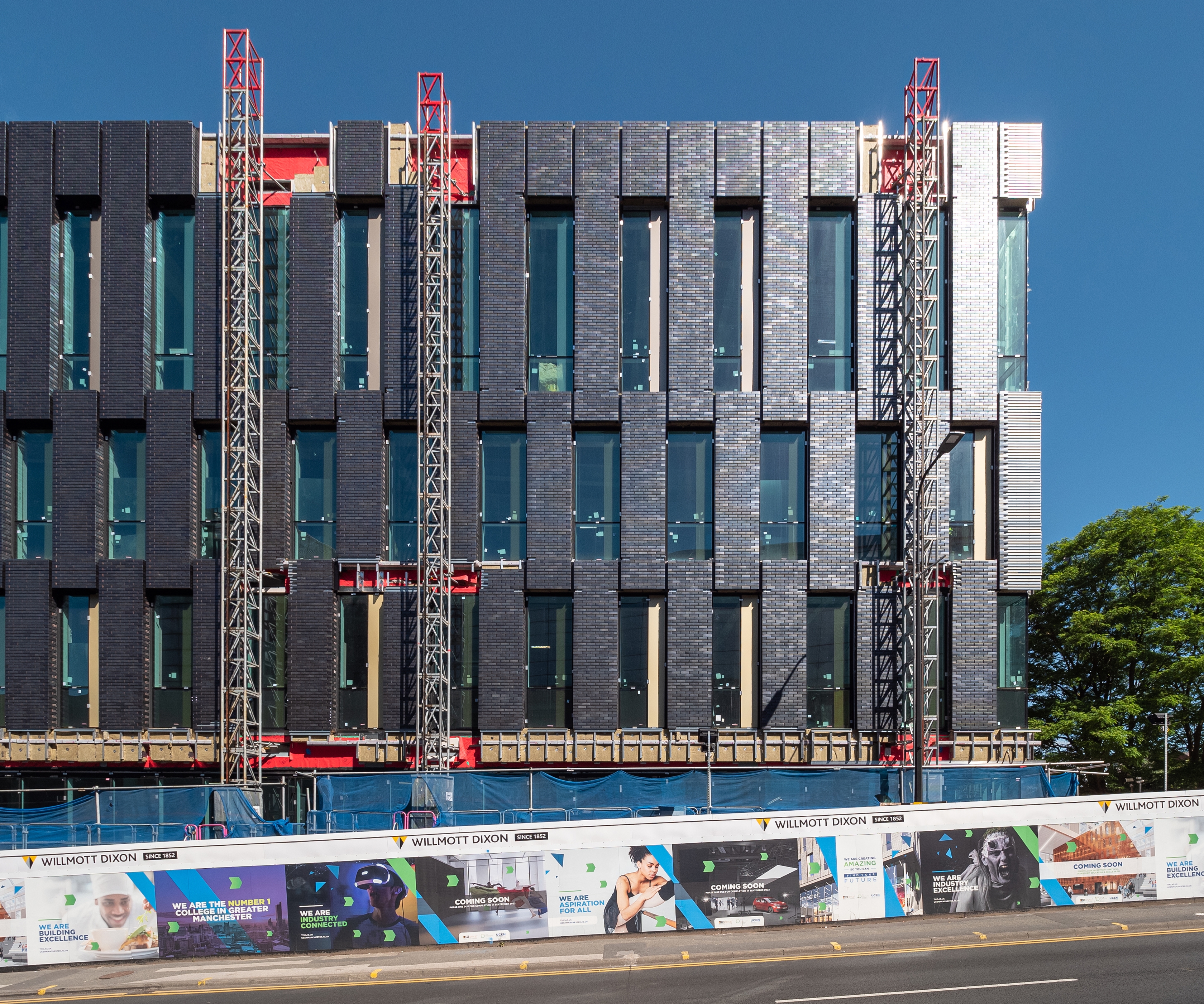 Manchester College 13