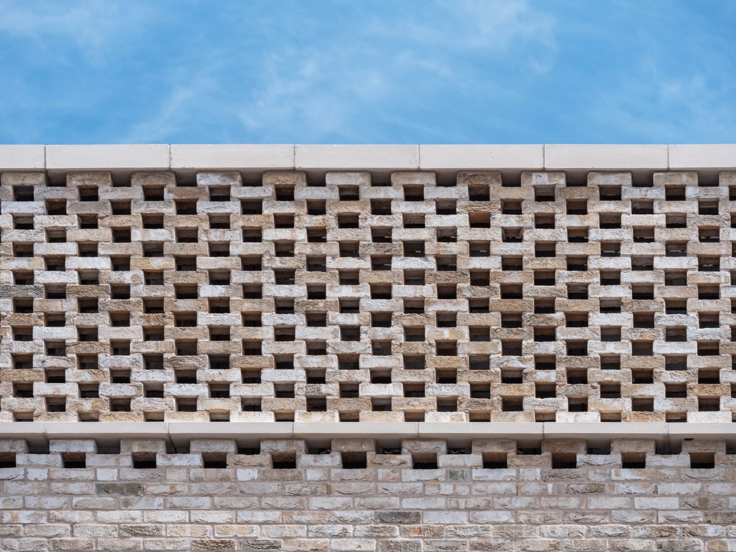 Morris House 7 Large