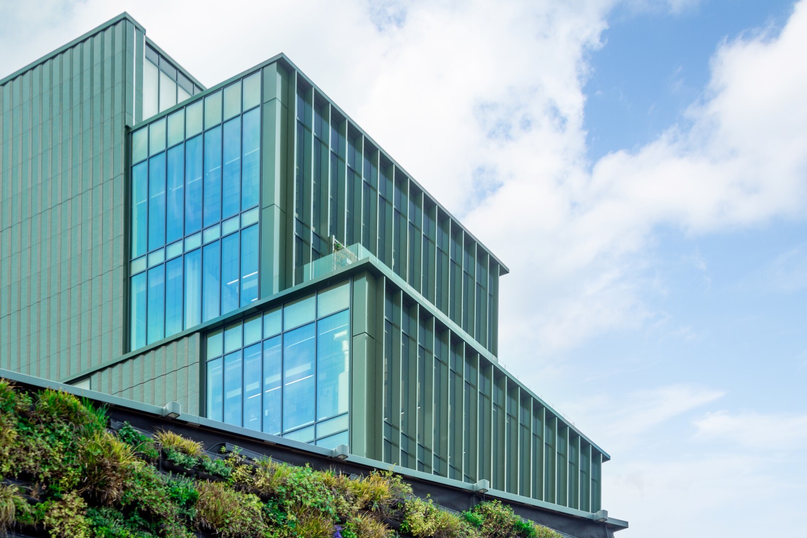 Nottingham Trent University 15 Large