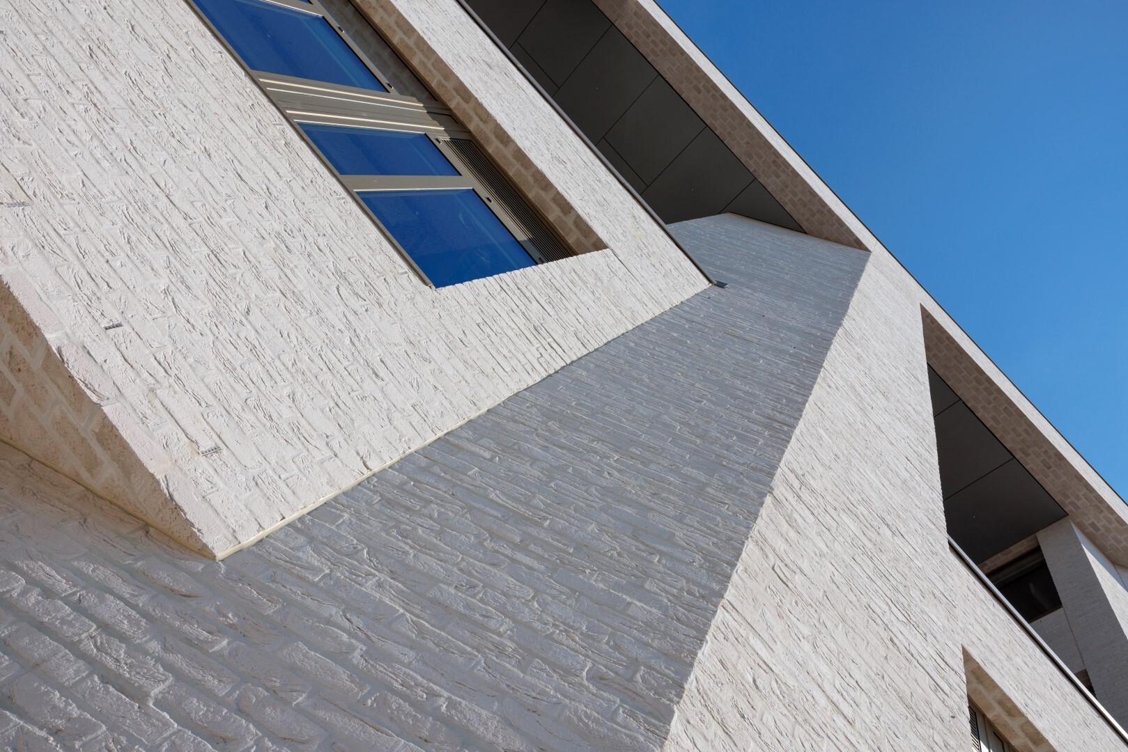 Oasis Academy Silvertown - Facing Brick, Precast and Prefabricated Brick Components