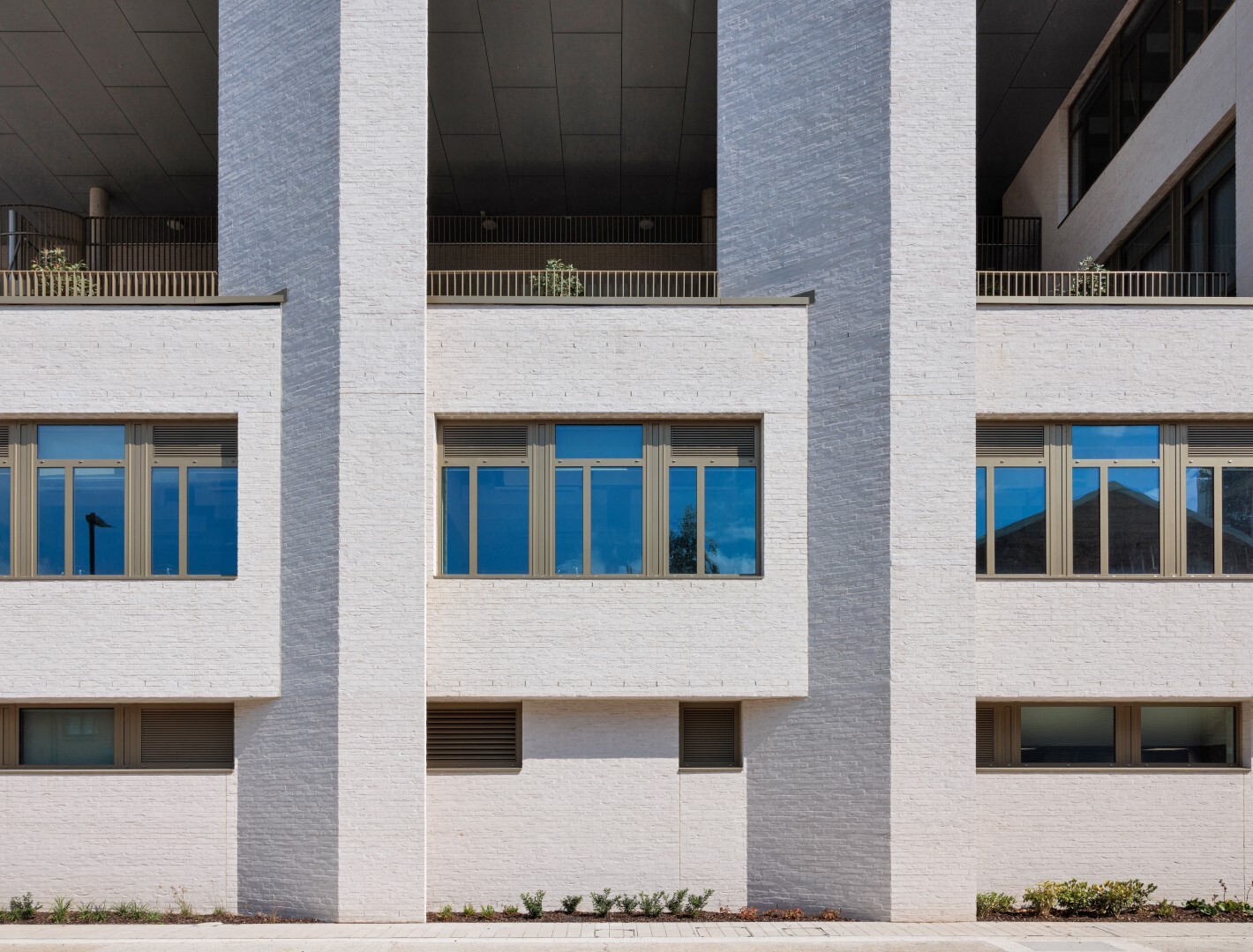 Oasis Academy Silvertown - Facing Brick, Precast and Prefabricated Brick Components