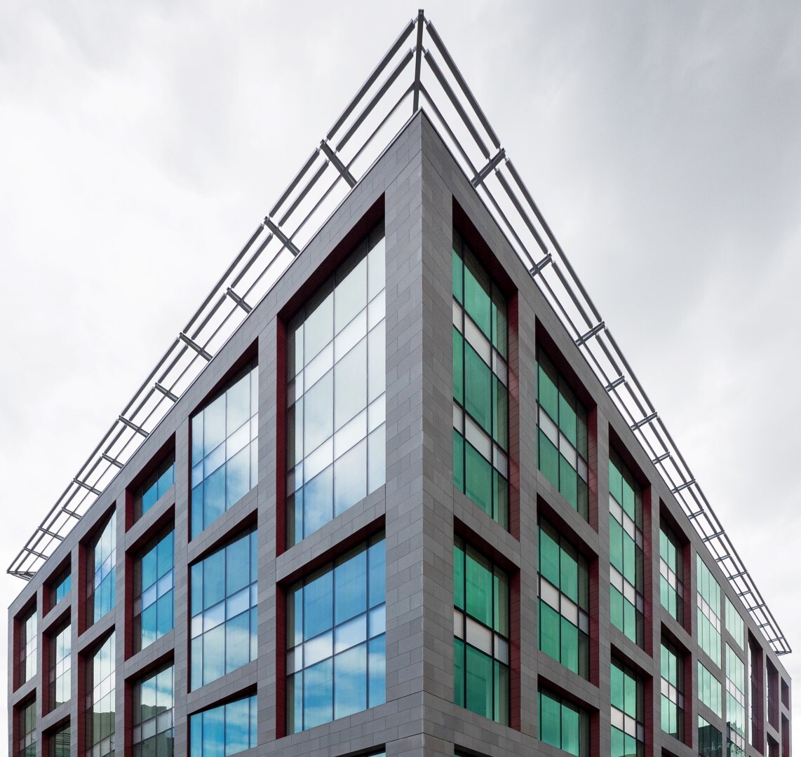 One New Bailey 34 Large