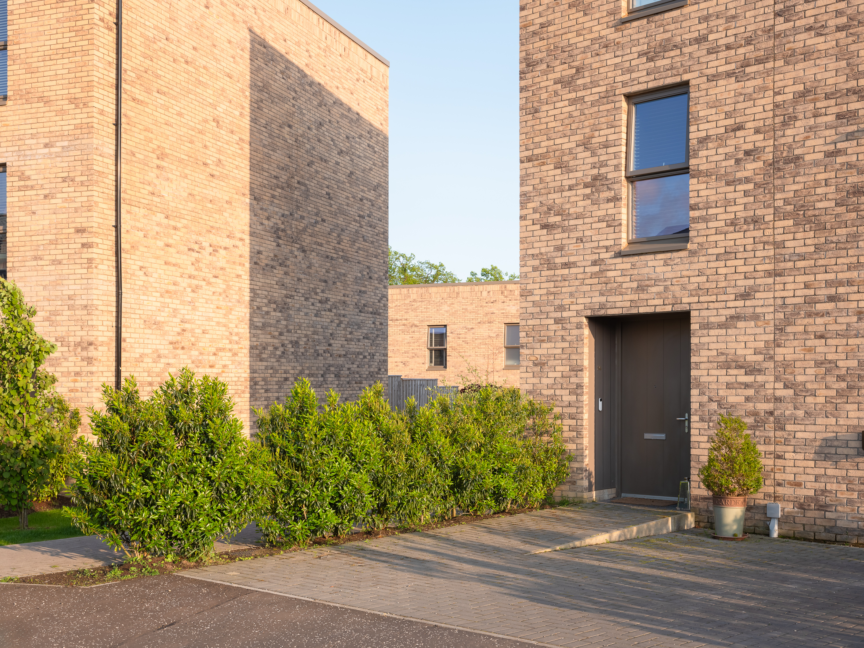 Jordanhill Park - Solus Range and Facing Bricks