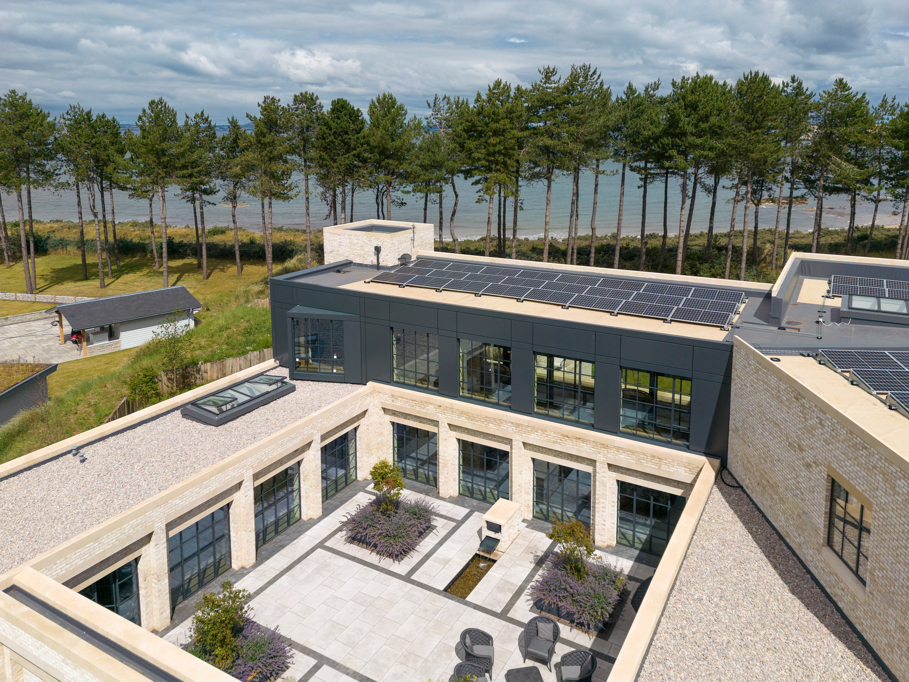 RFP TM S 3000px 0171