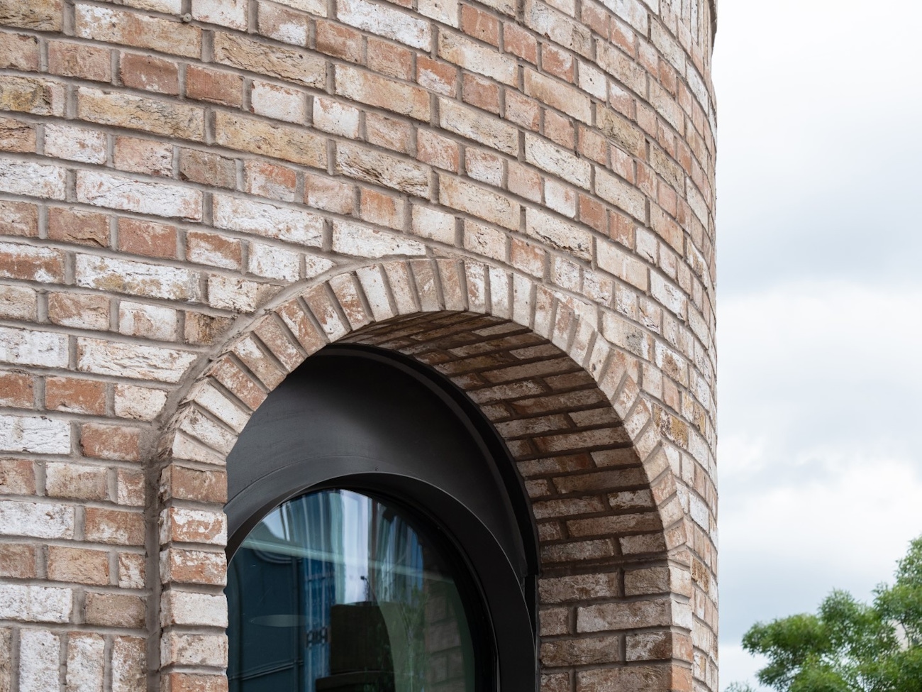 Riverside House - Facing Bricks, Precast and Prefabricated Brick Components