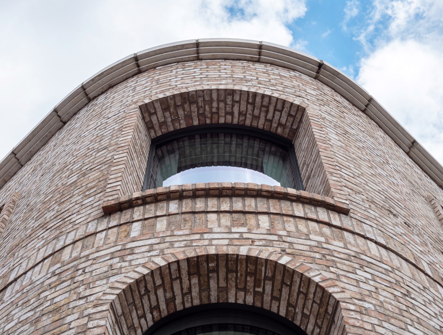Riverside House, Salford - Facing Brick, Precast and Prefabricated Brick Components