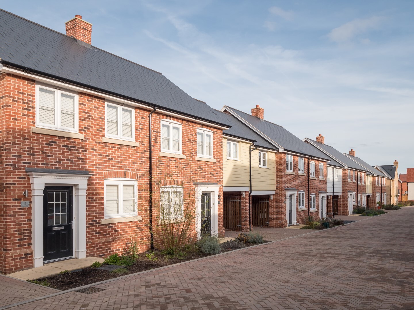 Rowhedge Wharf, Essex - Solus Brick Range