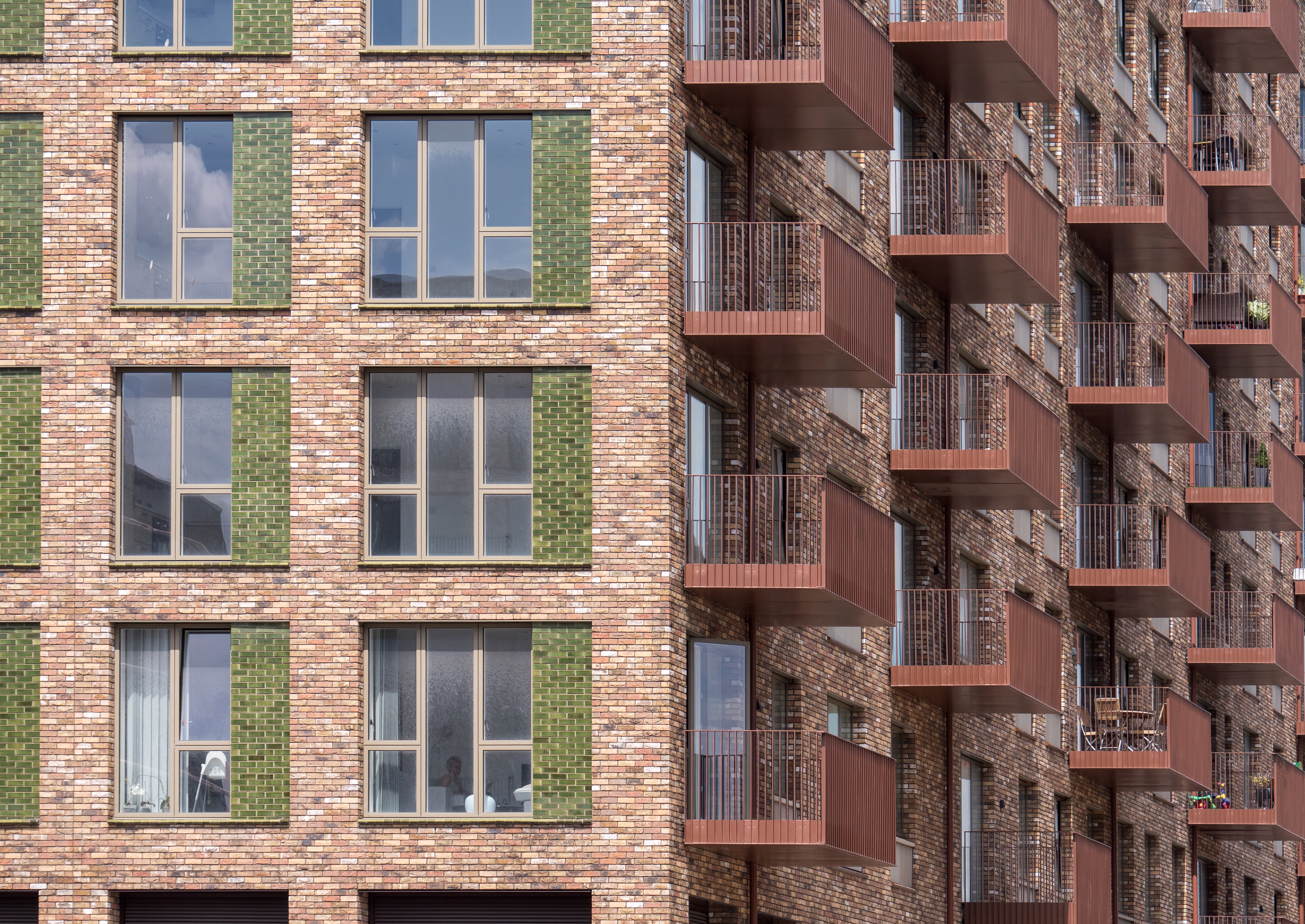 Royal Albert Wharf 10