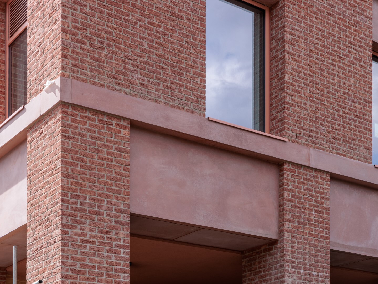 Welbourne Tottenham Hale 14 Large