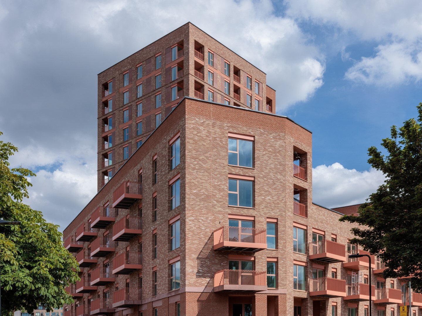 Welbourne, Tottenham Hale - Facing Bricks and Cast Stone