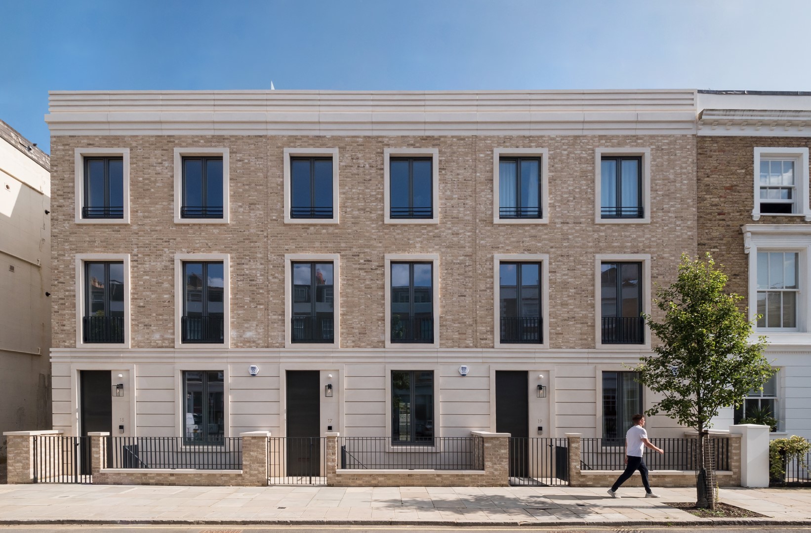 Blenheim Terrace 3 Large